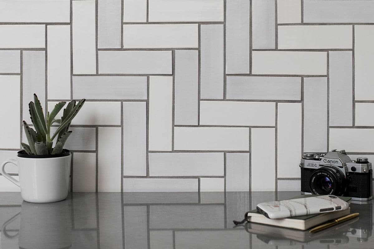  Metro Ceramic Tiles; Classic Design Polished Shiny Surface 